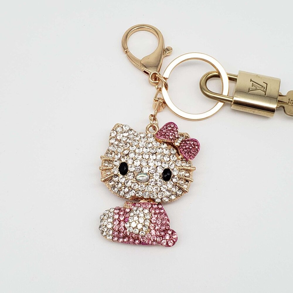 Authentic Louis Vuitton Gold Lock 🔒 Keychain Bag Unbranded Hello Kitty Charm LV - Picture 5 of 8
